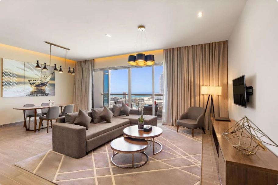 Barcelo Hotel & Residences, Bahrain — living room